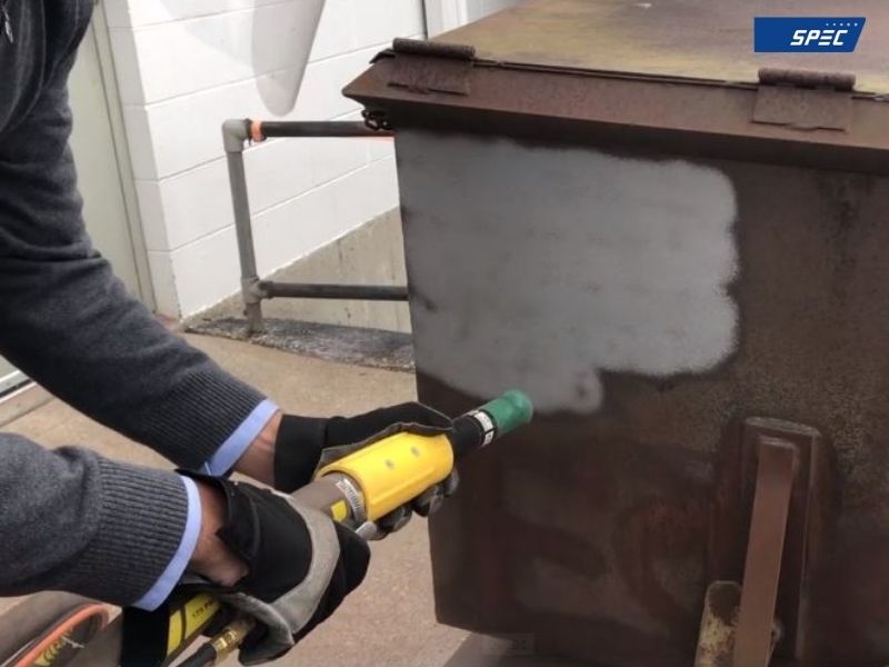 removing rust quickly with dry ice blaster