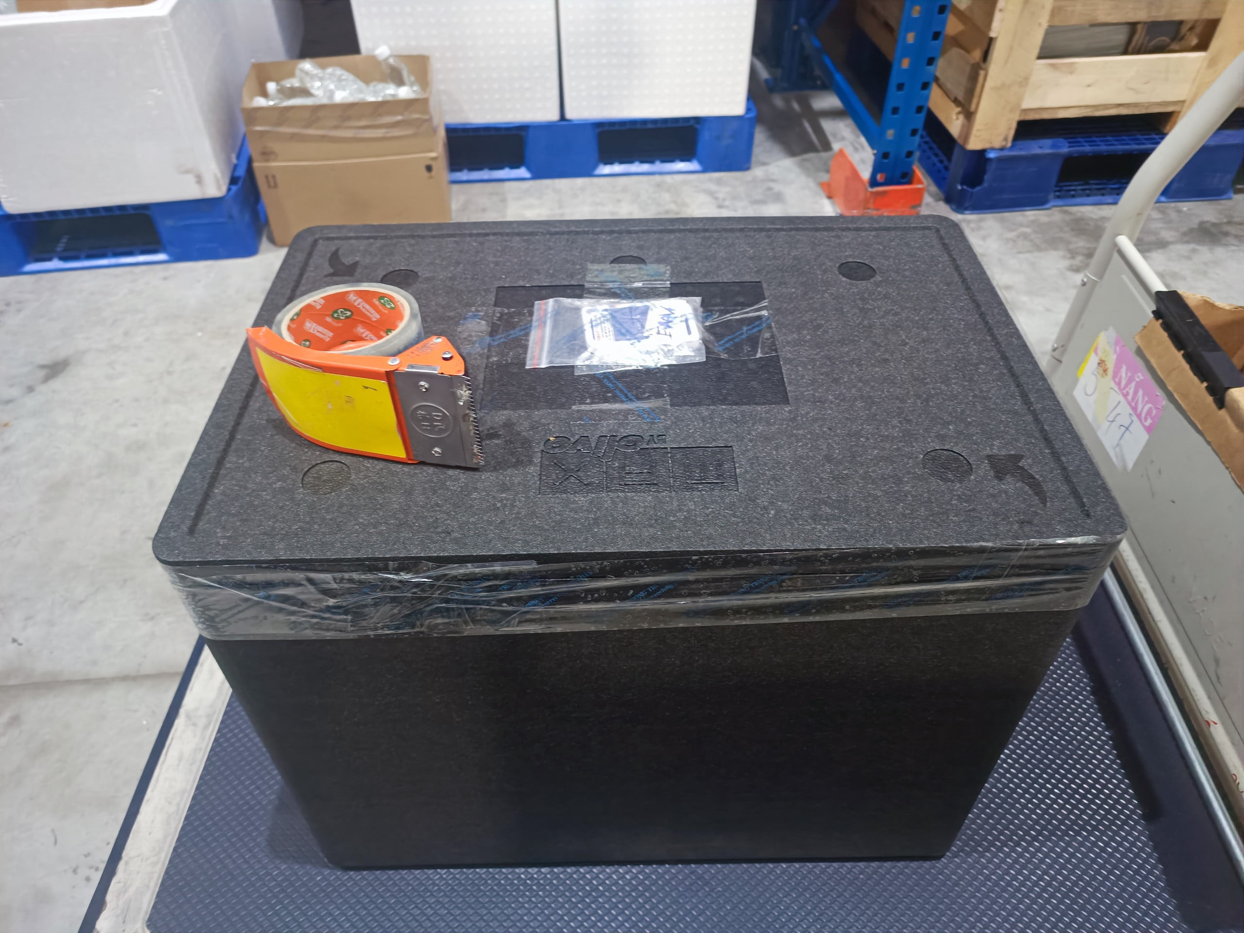 DKSH Company Adopts 20 Olivo Insulated Boxes and 140 Plates